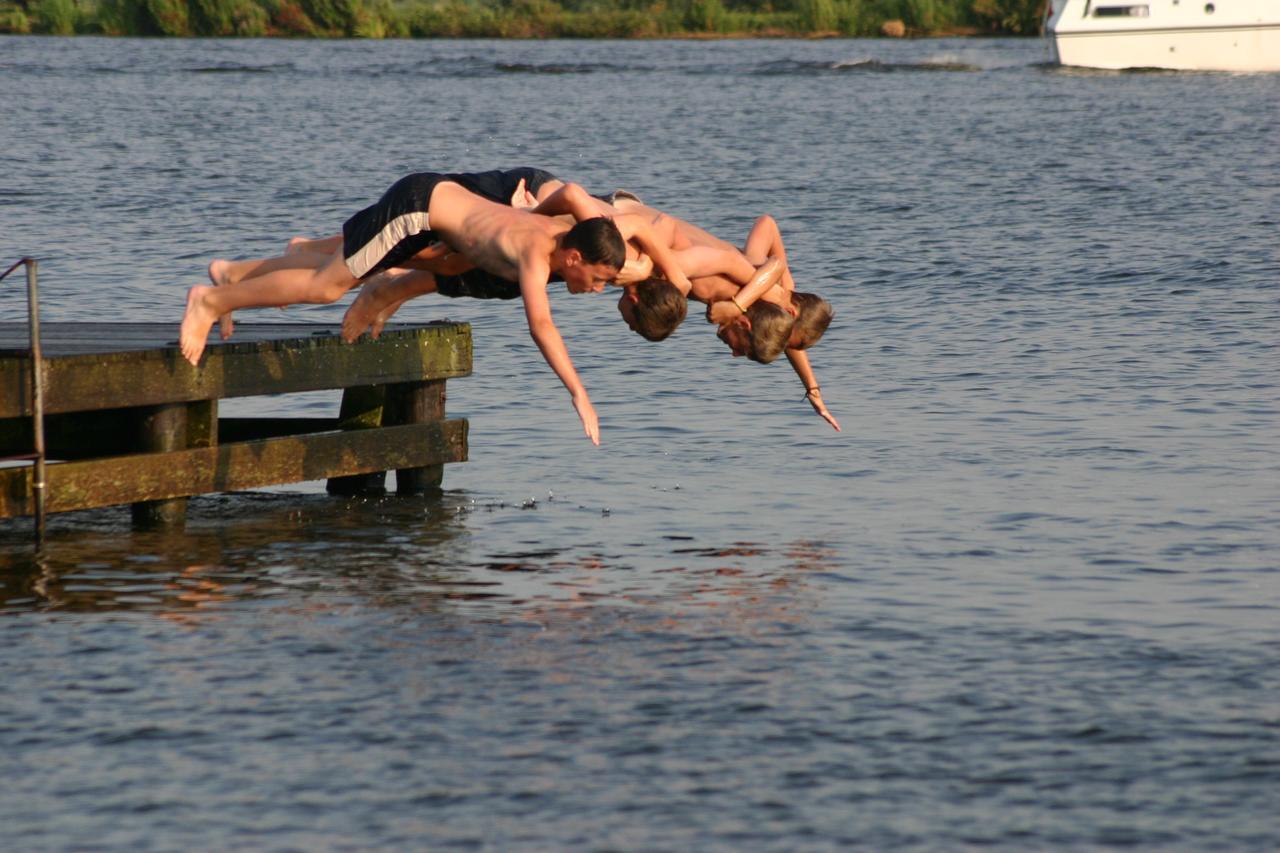 Roelofarendsveen Park Wijde Aaヴィラ エクステリア 写真